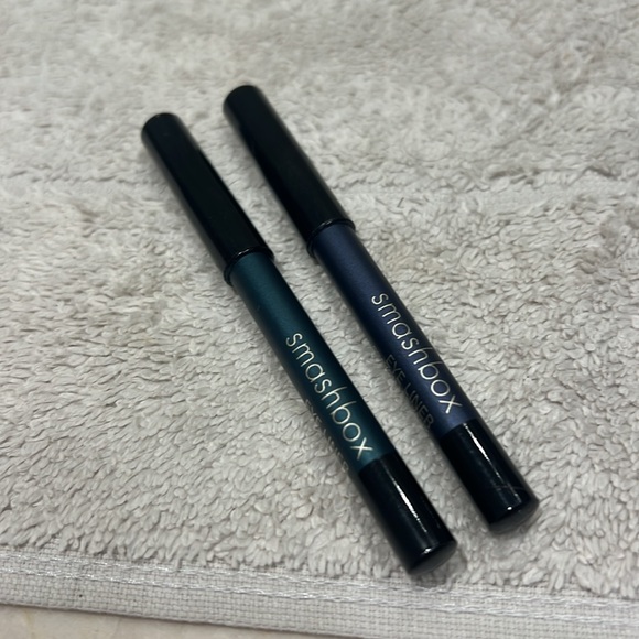 NWT: Smashbox bundle of 2 crayon les yeux in emerald and sapphire eyeliner - Picture 3 of 3